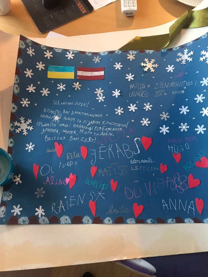 Novada bērnudārzu audzēkņu dāvanas jau nokļuvušas Lietuvā un uzsākušas ceļu uz Slobožanskas sadraudzības bērnudārziem Ukrainā